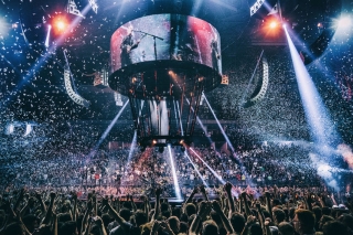 В России покажут уникальный концерт Muse: Drones World Tour